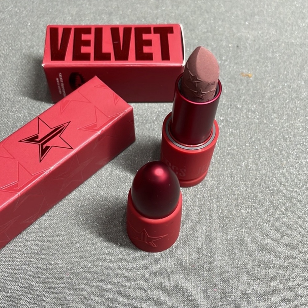 Jeffree Star Discontinued Light Brown Love Mouse Trap Velvet Trap Lipstick